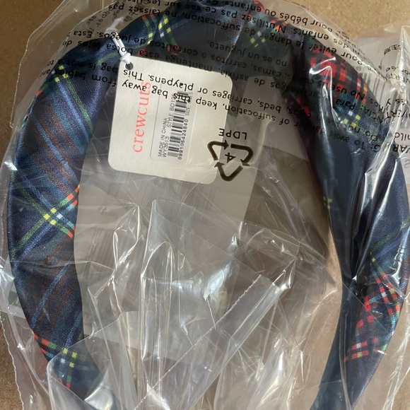 J crew‎ crewcuts Girls' knot headband in navy tartan plaid
Item BD125 - Picture 2 of 2